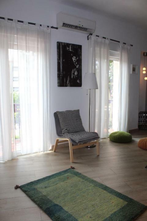 Ronda De Segovia Apartment Madrid Bagian luar foto